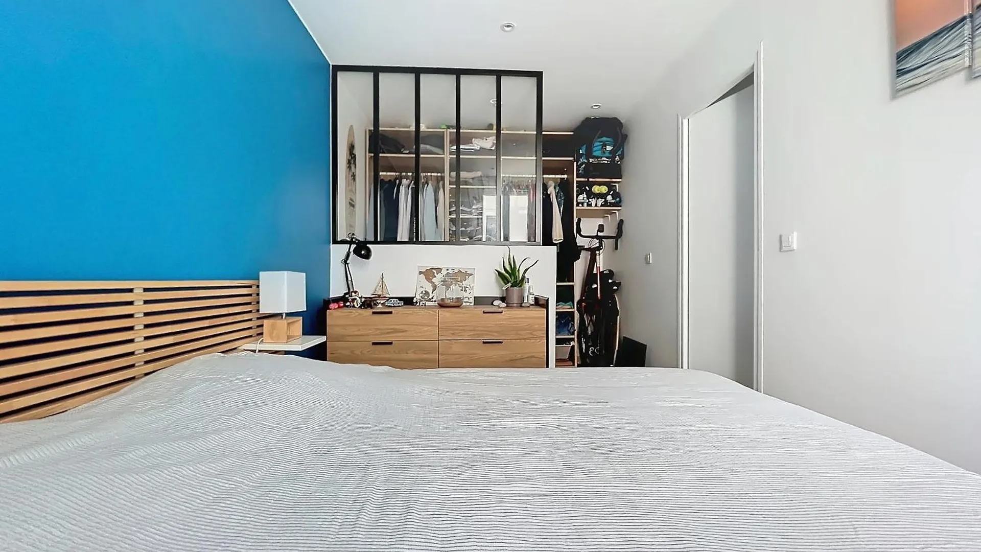 Charming 2-Room Paris Getaway Near Le Marais 0*,  France